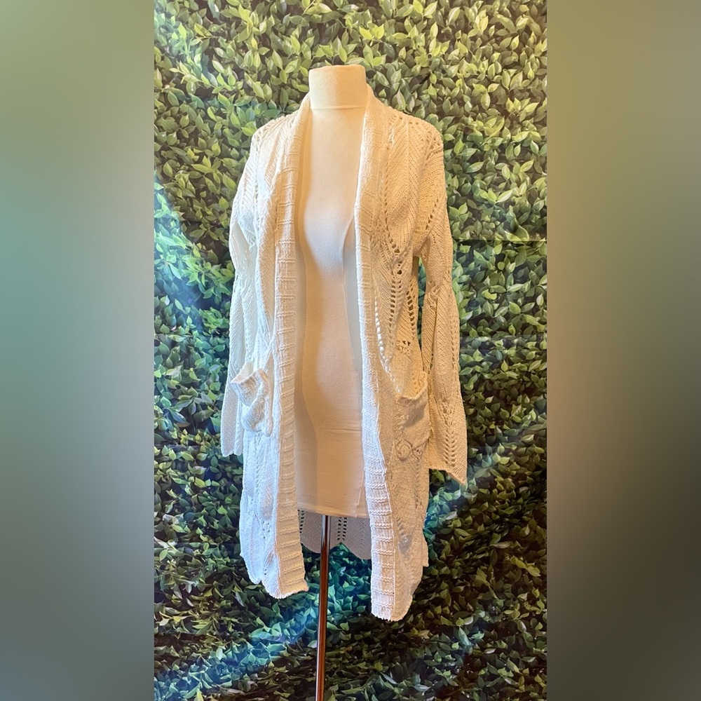 Y2K Freshmen 1996 Cozy White Knit Cardigan - Picture 2 of 4